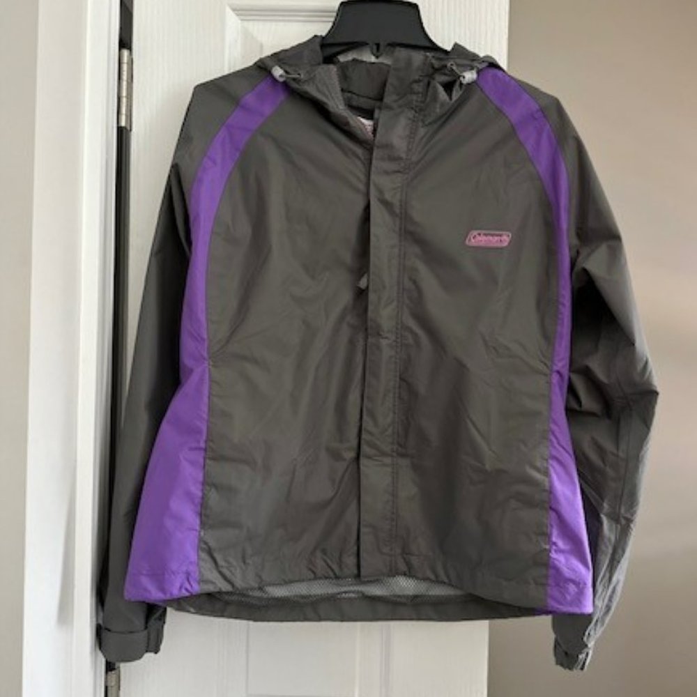 Women's Coleman Hooded Windbreaker Rain Jacket - Excellent Condition